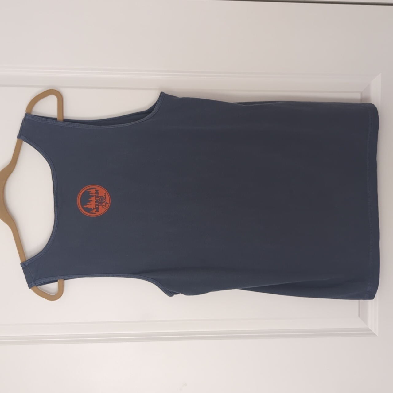 Mountain High Outfitters Moose Sunset Retro Vintage Look Tank Blue Medium — image 3 of 8